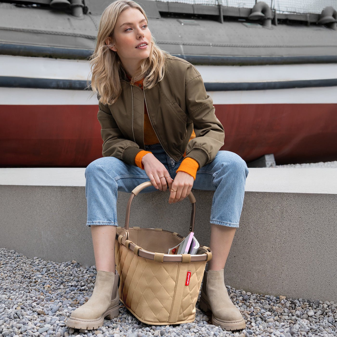 BK6046_d523h4qm8h1550edl1fmq1jn0t_1400