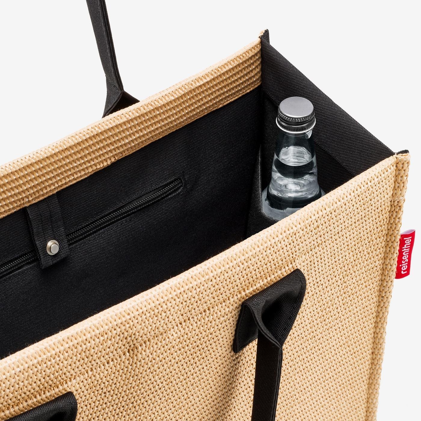 DN7078_khma2pk9256np2cqoou022556a_1400