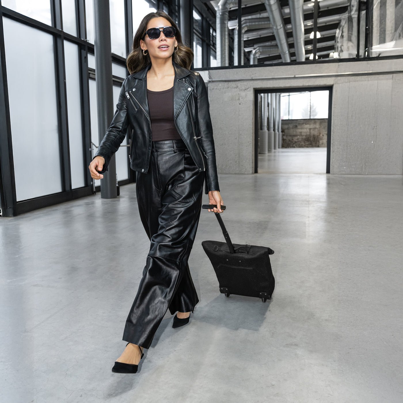 NT7082_raf65ma19515f16esibq12mi14_1400