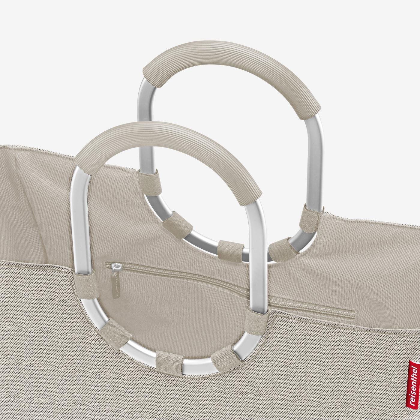 OR6049_0qktf3qsql7cf6d01u0kllpm13_1400